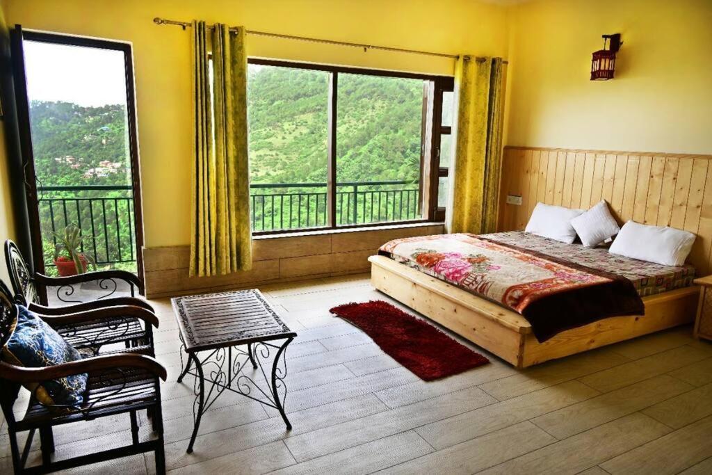 Fairview Wayside Villa Kasauli Eksteriør billede